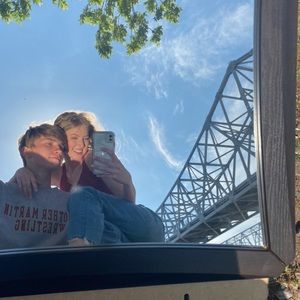 Meet your Posher, Ethan